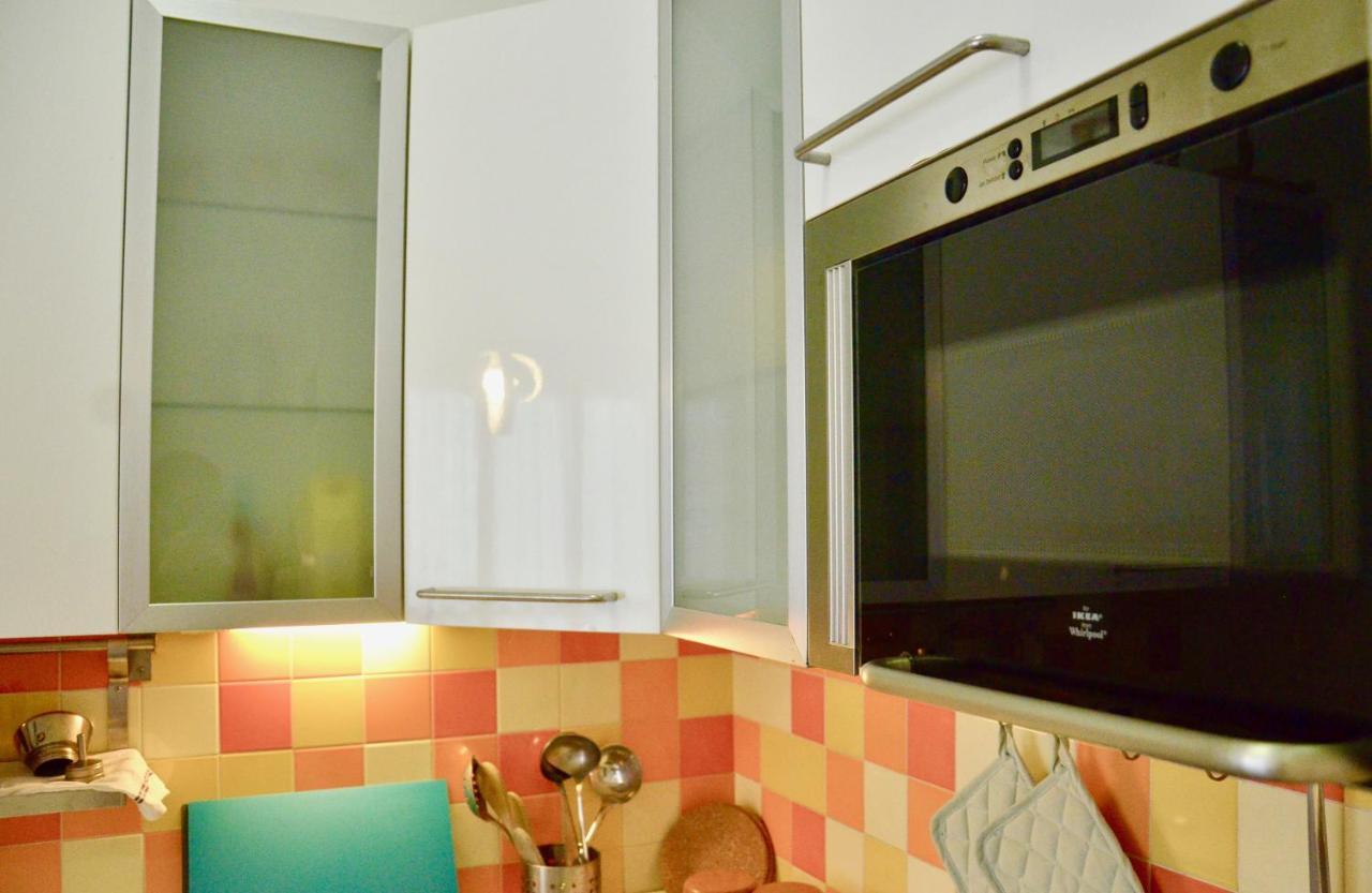 New Renovated Apartment With Balcony Porta Romana Milão Exterior foto